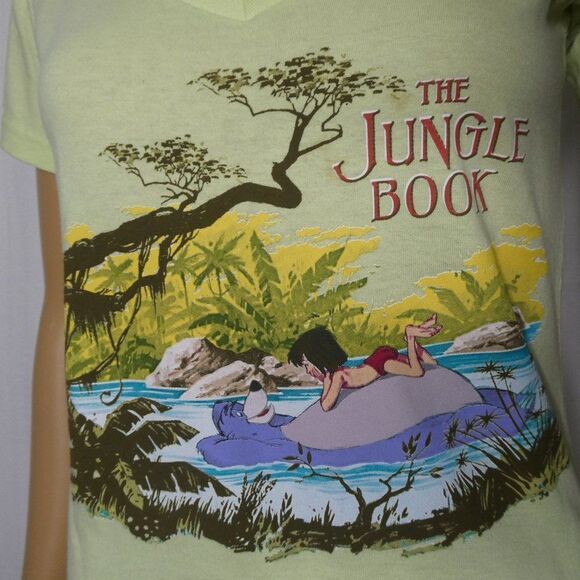 Disney Store The Jungle Book V Neck Graphic T Shirt Baloo Mowgli Green XS - Picture 1 of 6